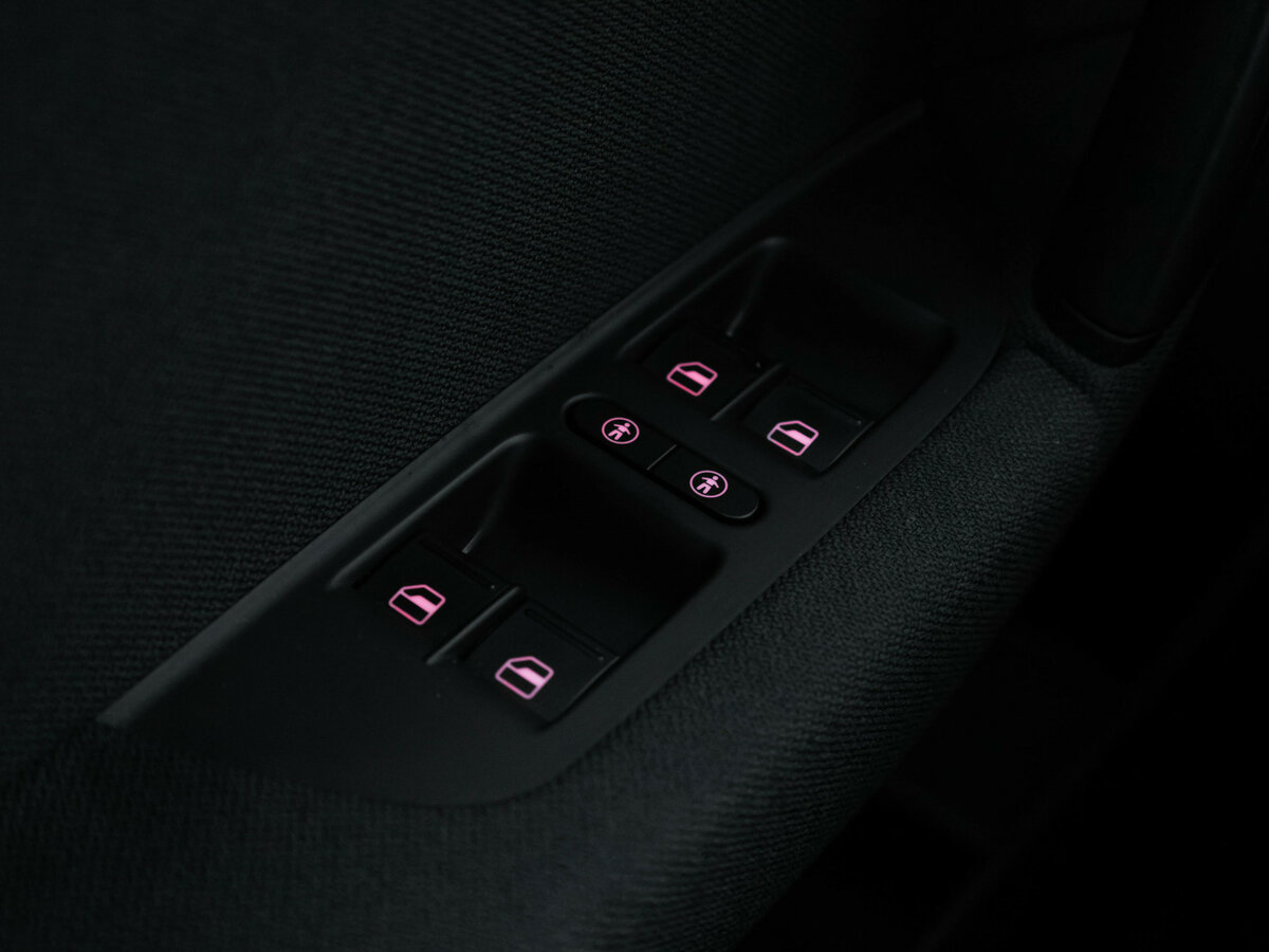 Купить Volkswagen Touareg, 2012, 127 785 км.. Фото: #14