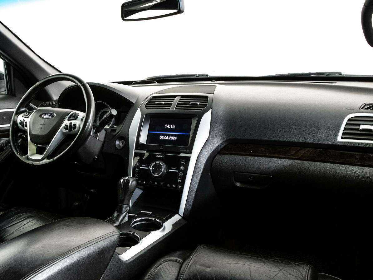 Купить Ford Explorer, 2013, 239 284 км.. Фото: #6