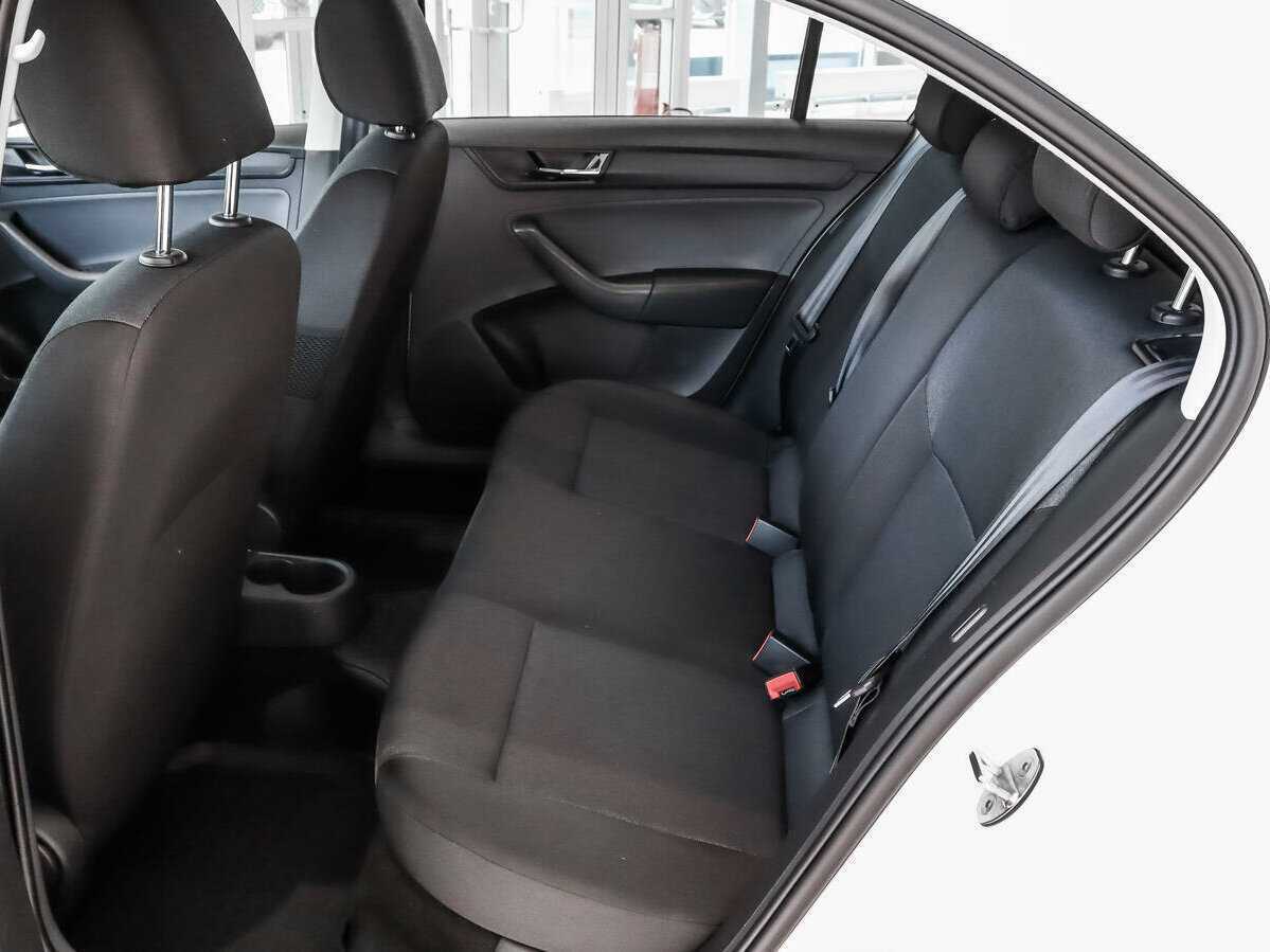 Купить Skoda Rapid, 2019, 66 447 км.. Фото: #9