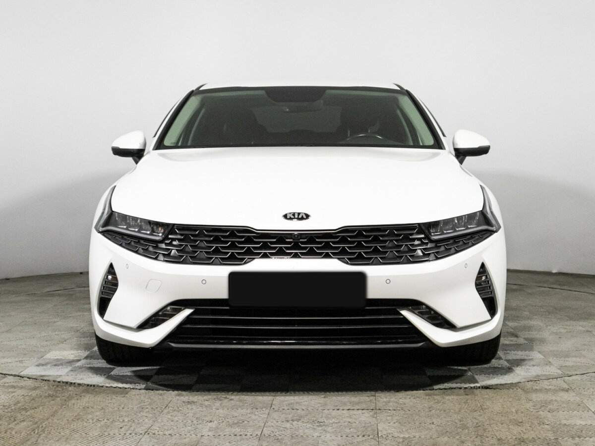 Купить Kia K5, 2021, 31 931 км.. Фото: #1