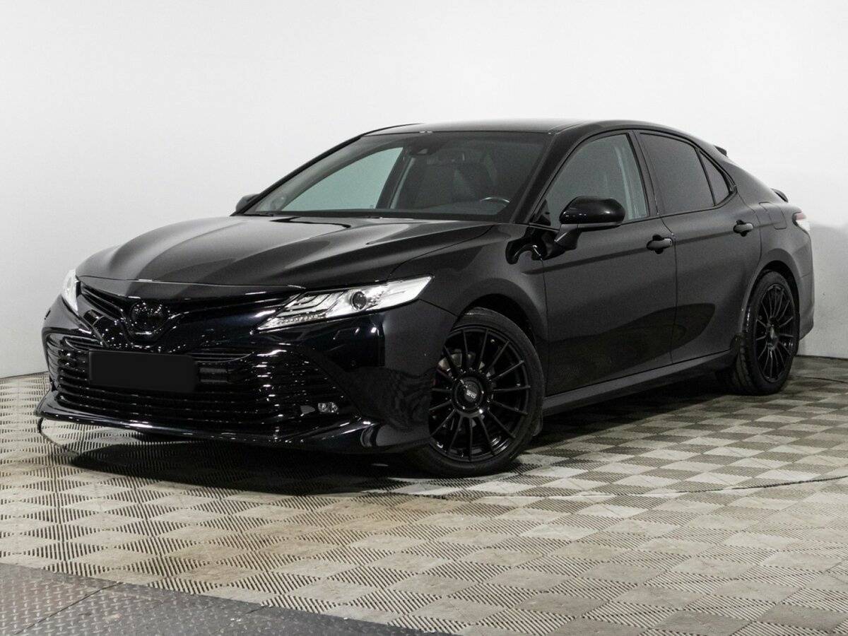 Купить Toyota Camry, 2018, 118 000 км.. Посмотреть фото