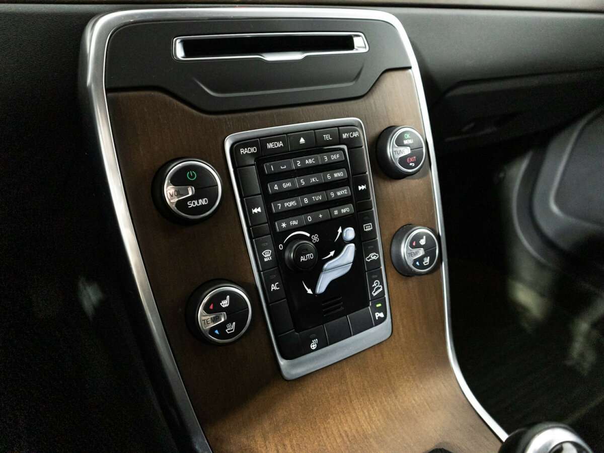 Купить Volvo XC70, 2014, 230 111 км.. Фото: #18