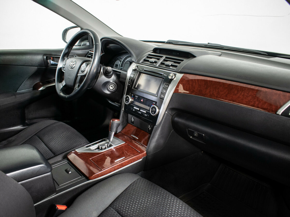 Купить Toyota Camry, 2013, 553 533 км.. Фото: #8