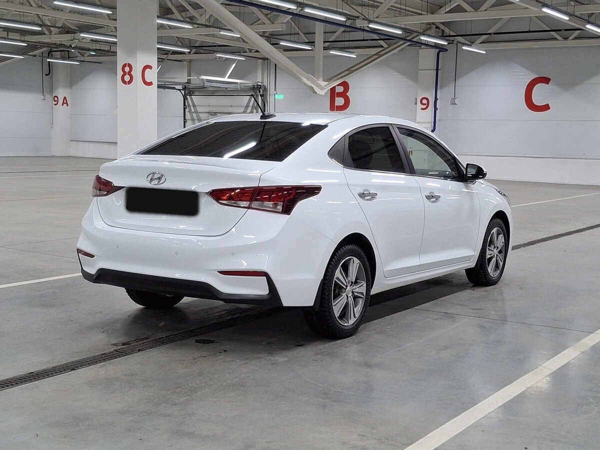 Купить Hyundai Solaris, 2017, 51 103 км.. Фото: #4