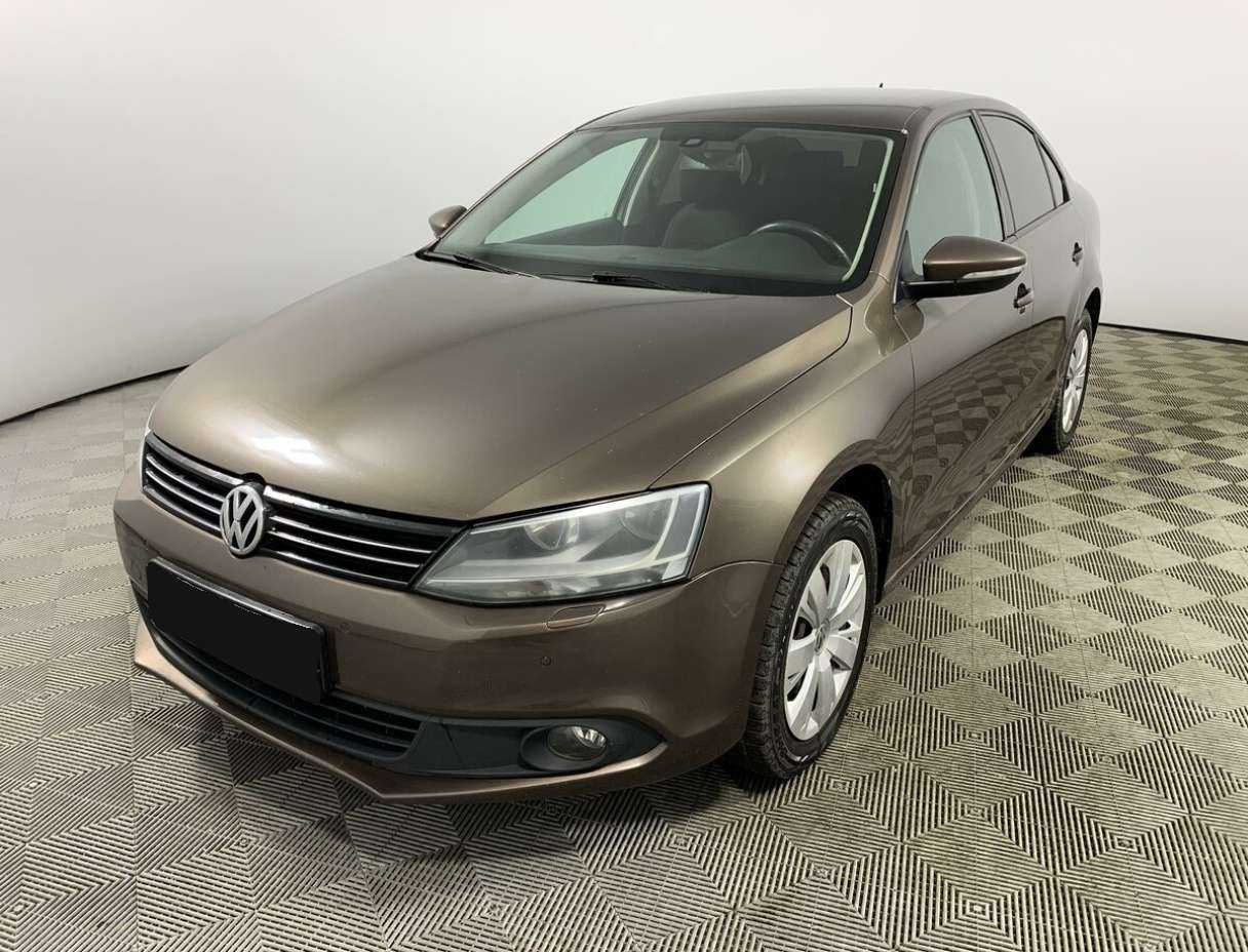 Купить Volkswagen Jetta, 2013, 222 783 км.. Посмотреть фото