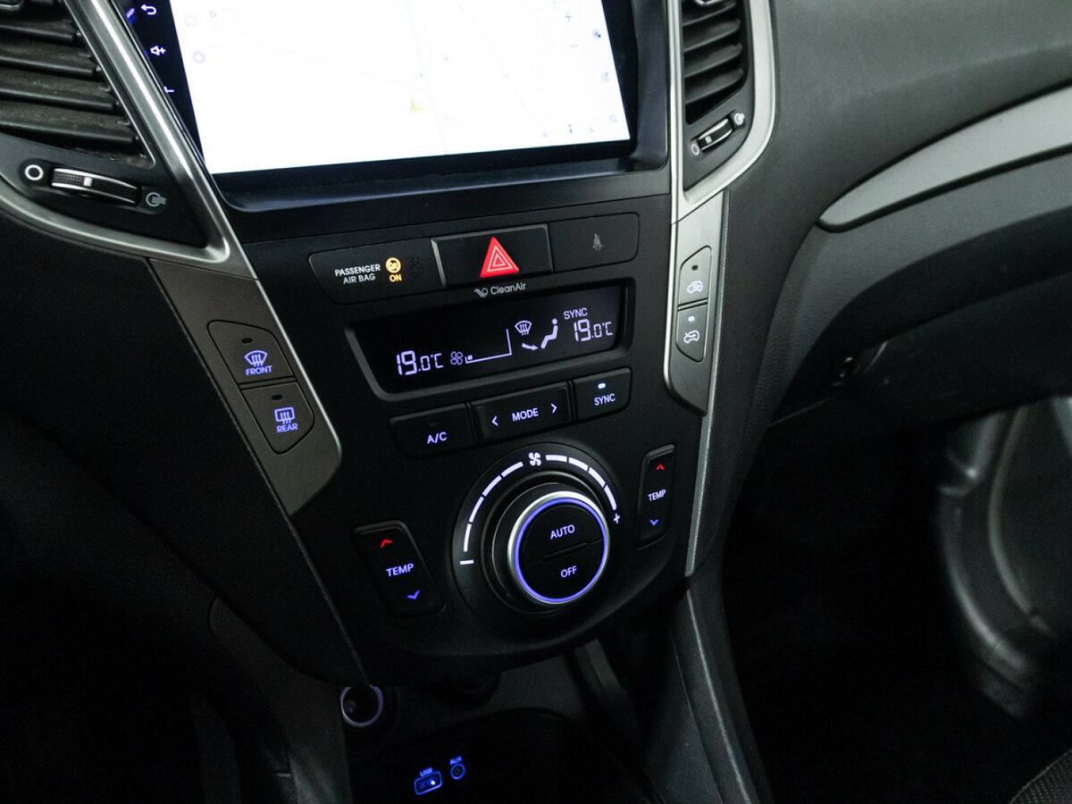 Купить Hyundai Santa Fe, 2017, 87 080 км.. Фото: #0