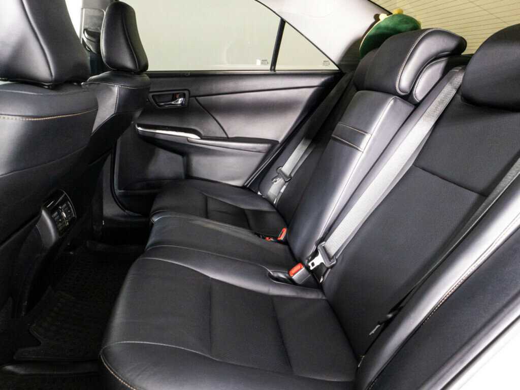 Купить Toyota Camry, 2015, 81 319 км.. Фото: #9
