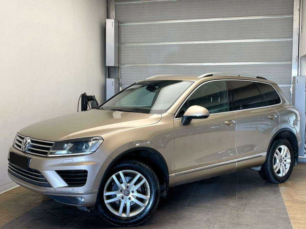 Купить Volkswagen Touareg, 2015, 166 892 км.. Посмотреть фото