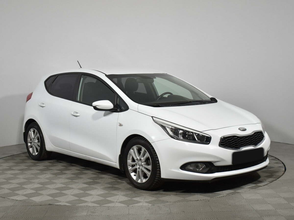 Купить Kia Ceed, 2013, 125 002 км.. Фото: #2