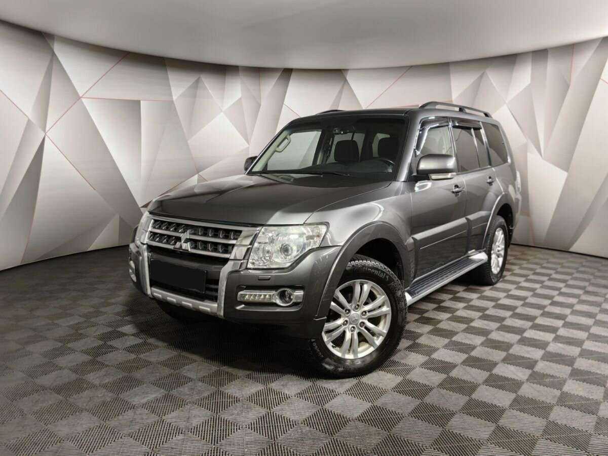 Купить Mitsubishi Pajero, 2015, 94 610 км.. Посмотреть фото