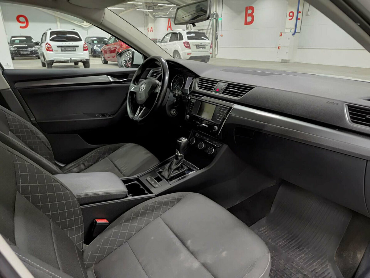 Купить Skoda Superb, 2016, 244 516 км.. Фото: #10