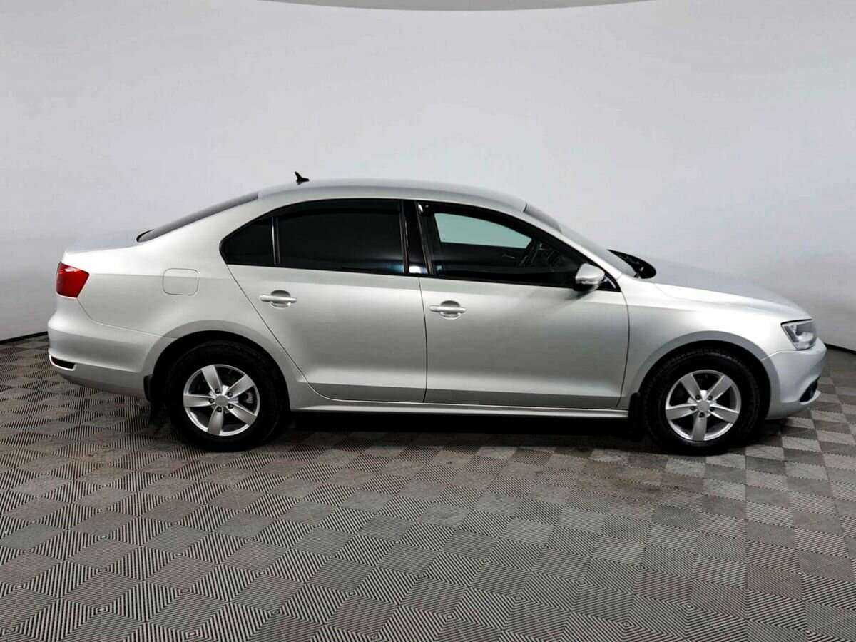 Купить Volkswagen Jetta, 2014, 114 188 км.. Фото: #3