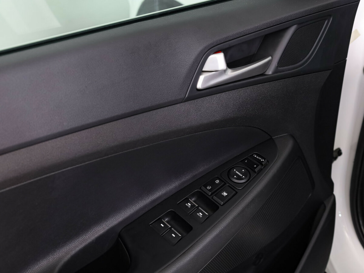 Купить Hyundai Tucson, 2018, 172 605 км.. Фото: #10