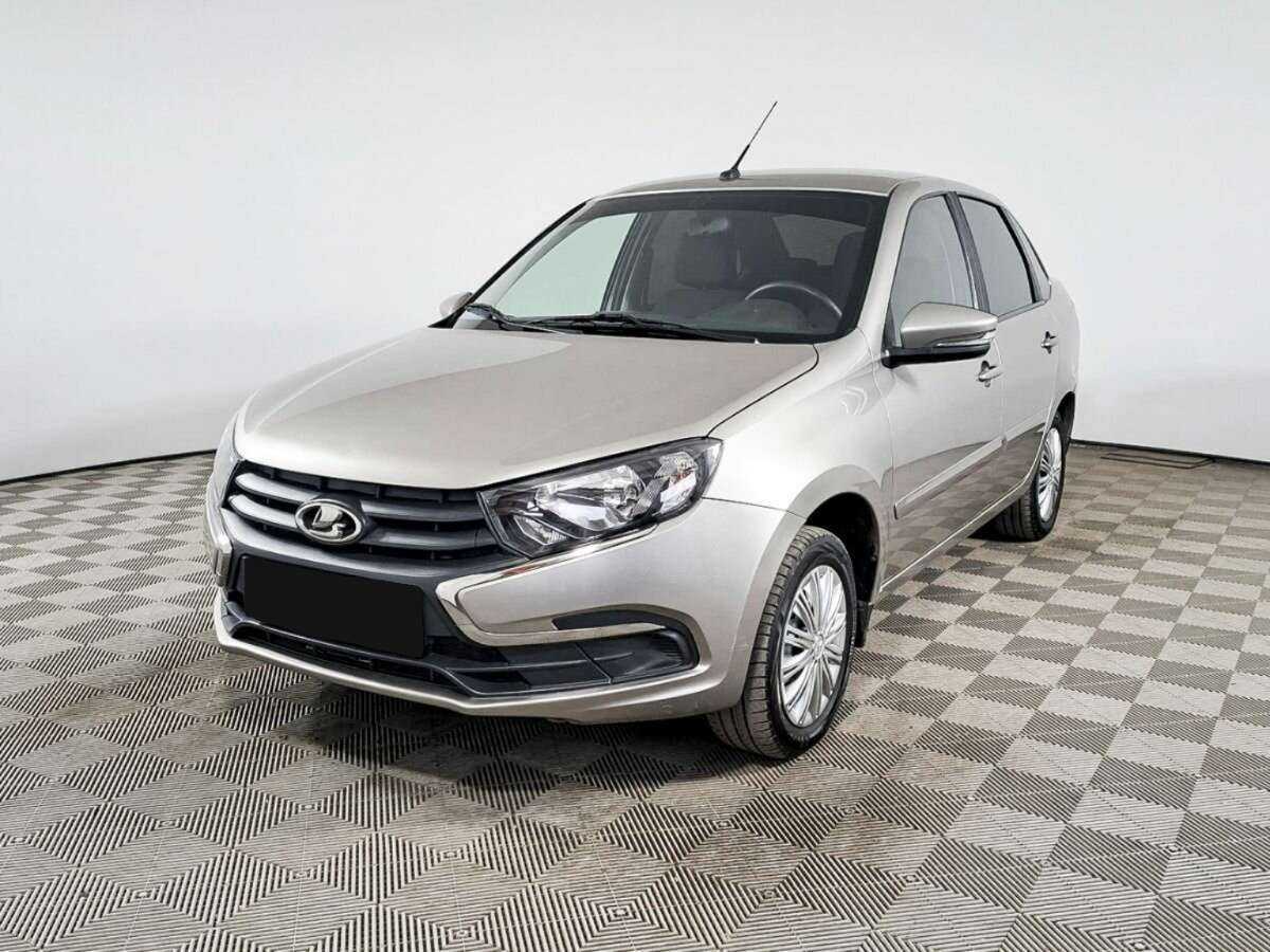 Купить Lada (ВАЗ) Granta, 2019, 74 627 км.. Посмотреть фото
