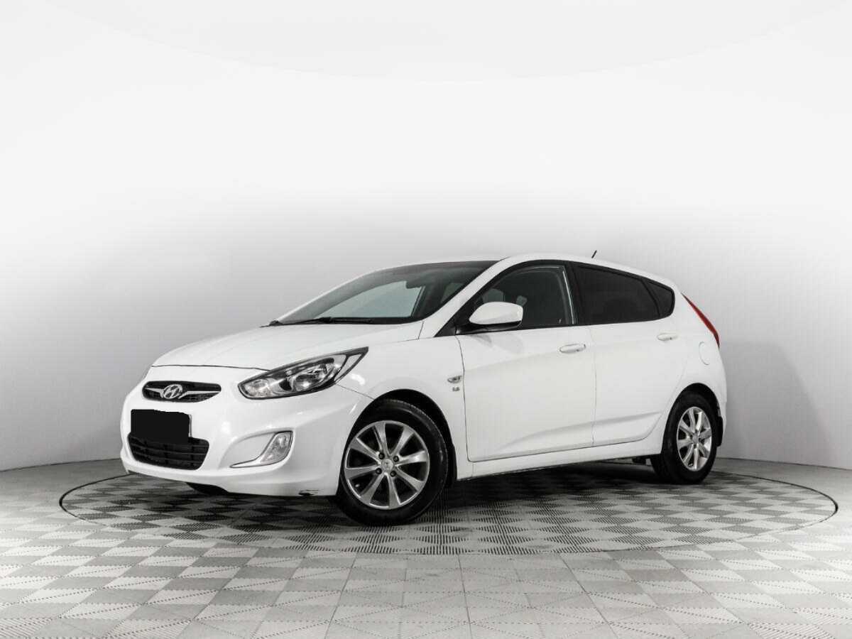 Купить Hyundai Solaris, 2014, 120 000 км.. Посмотреть фото