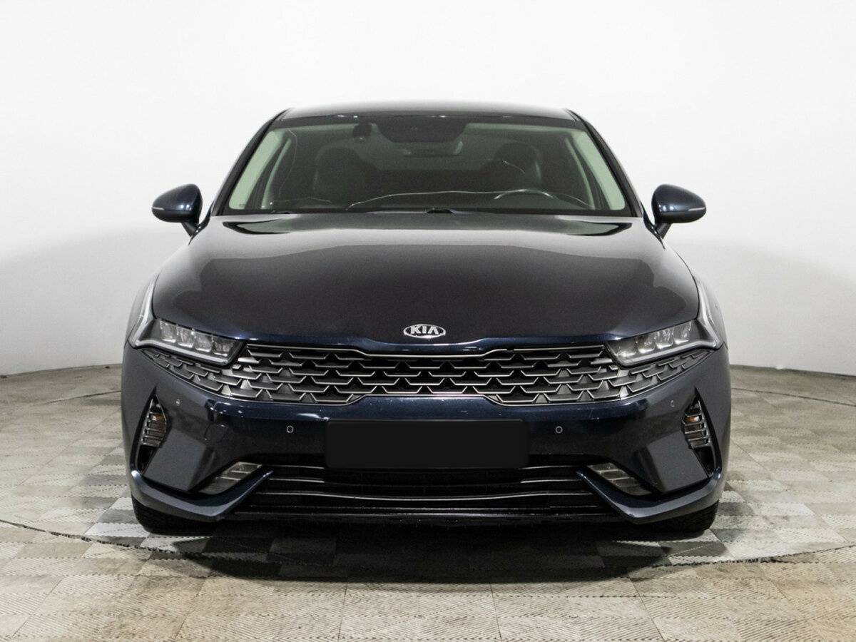 Купить Kia K5, 2021, 129 721 км.. Фото: #1