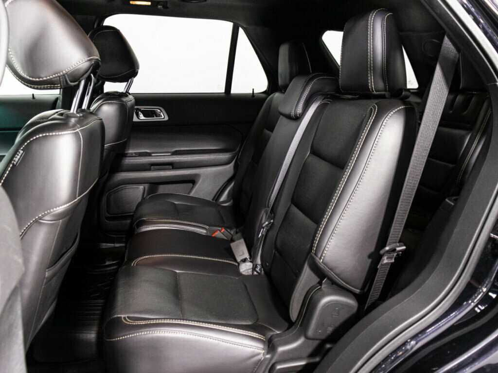 Купить Ford Explorer, 2013, 119 467 км.. Фото: #9