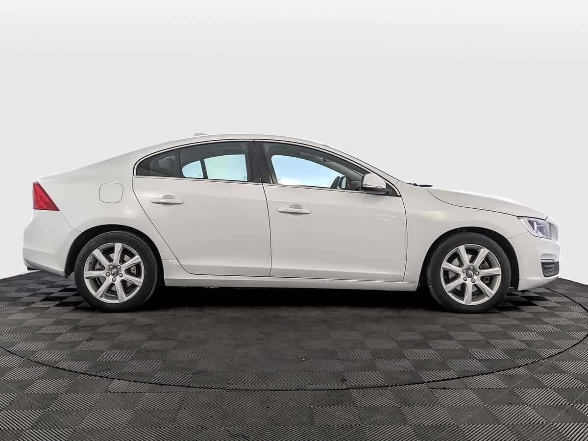 Купить Volvo S60, 2017, 69 248 км.. Фото: #3