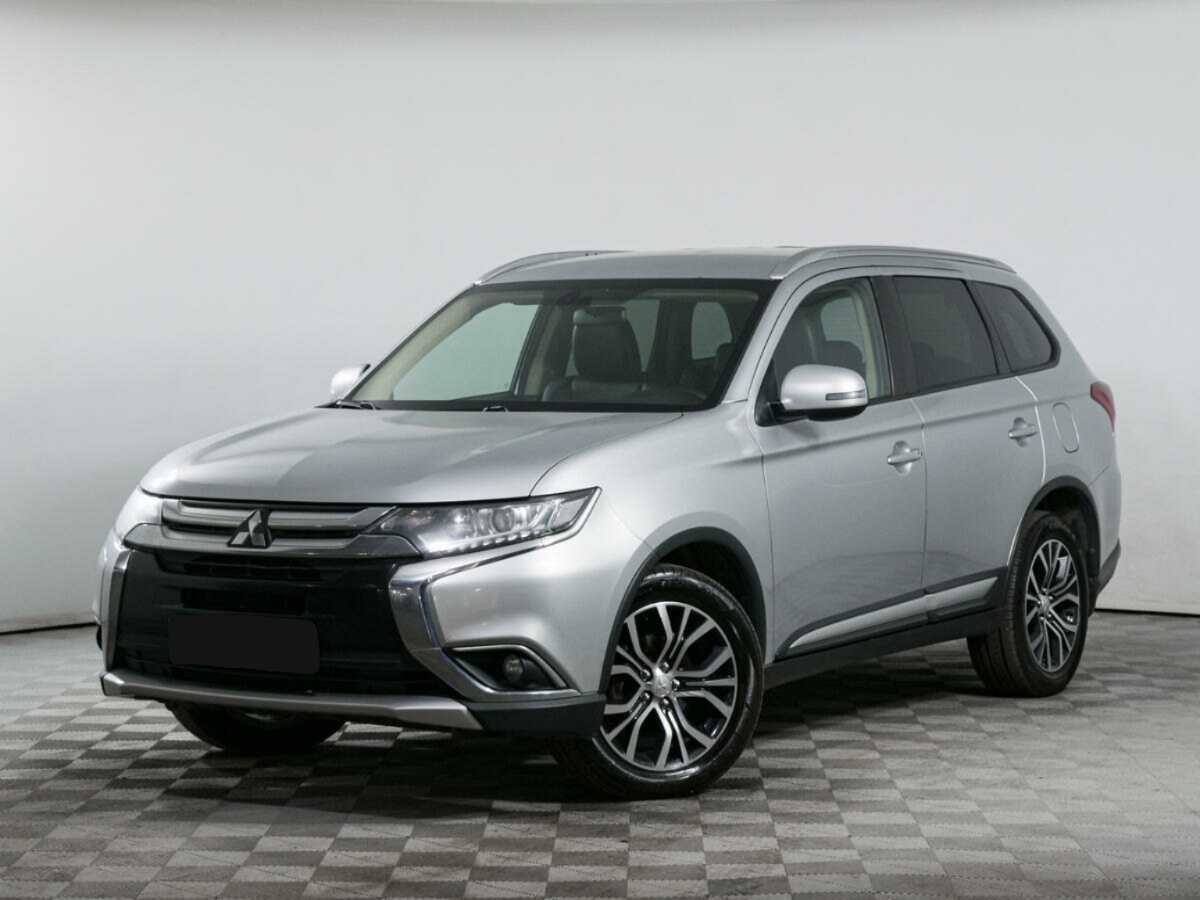 Купить Mitsubishi Outlander, 2017, 134 690 км.. Посмотреть фото