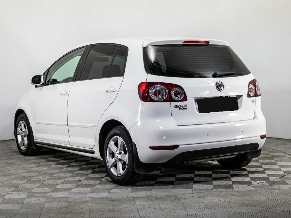 Купить Volkswagen Golf Plus, 2013, 129 960 км.. Фото: #6