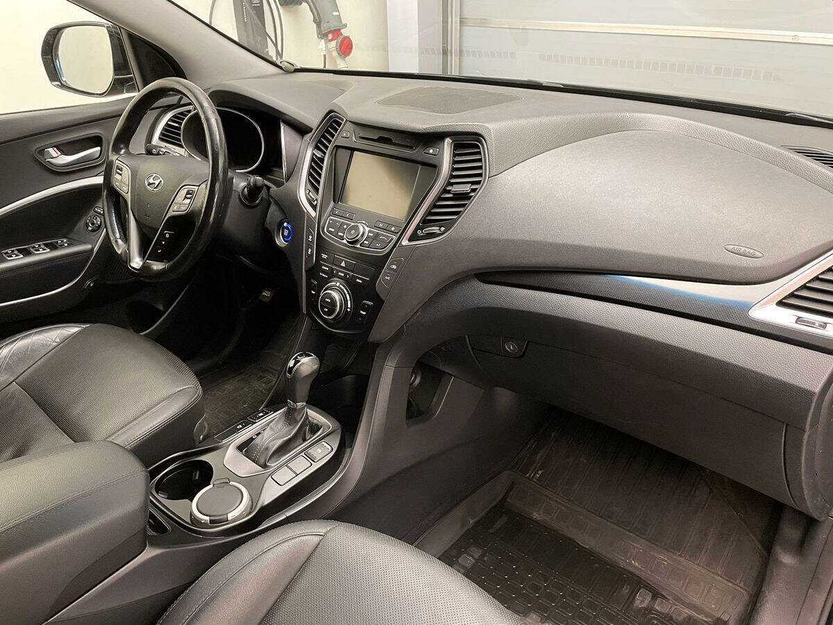Купить Hyundai Santa Fe, 2015, 67 852 км.. Фото: #6