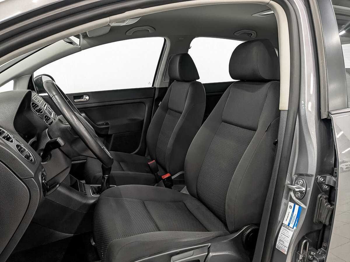 Купить Volkswagen Golf Plus, 2012, 36 733 км.. Фото: #19