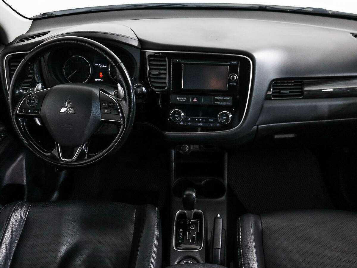 Купить Mitsubishi Outlander, 2016, 117 437 км.. Фото: #13