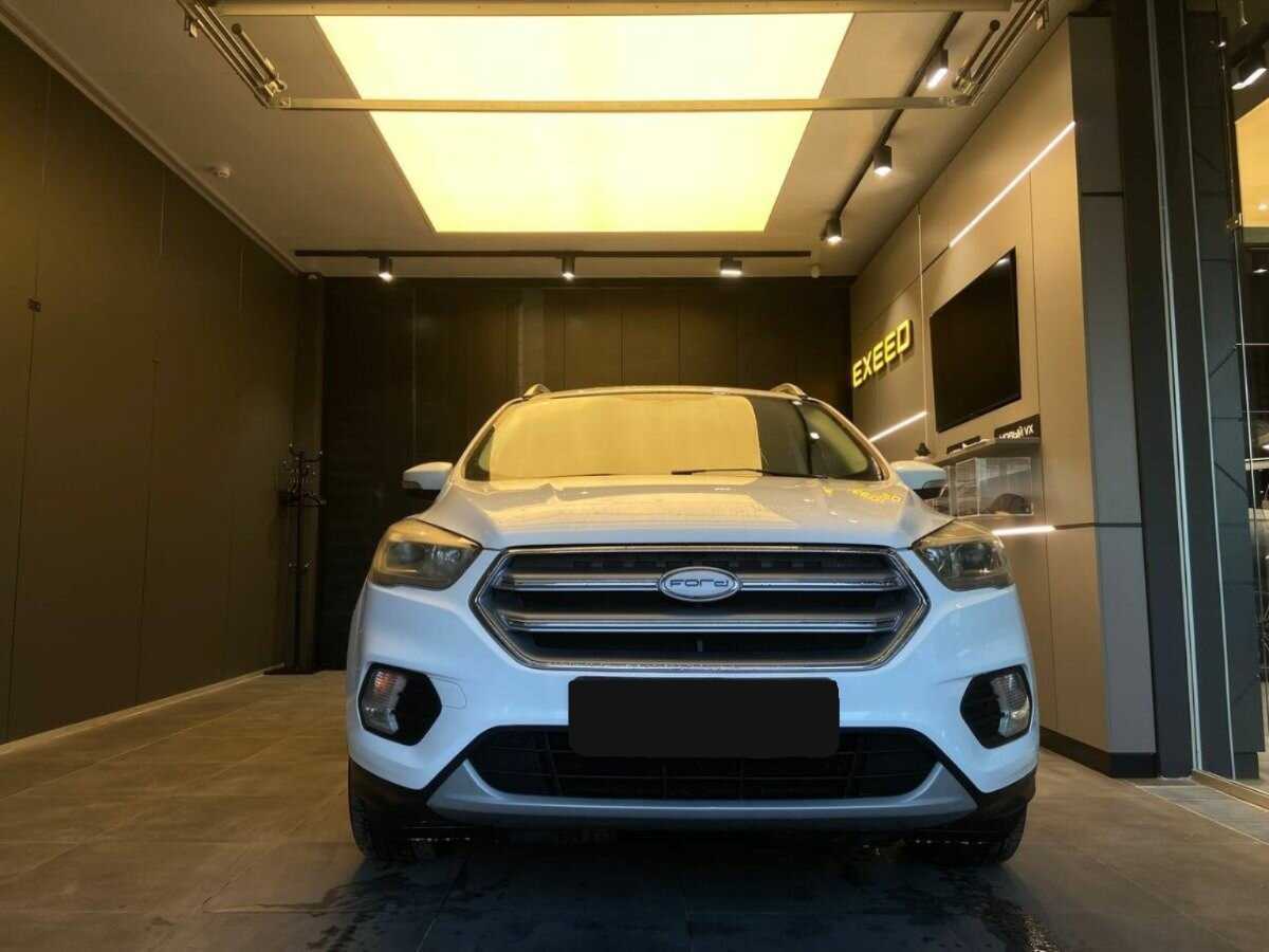 Купить Ford Kuga, 2018, 129 035 км.. Посмотреть фото