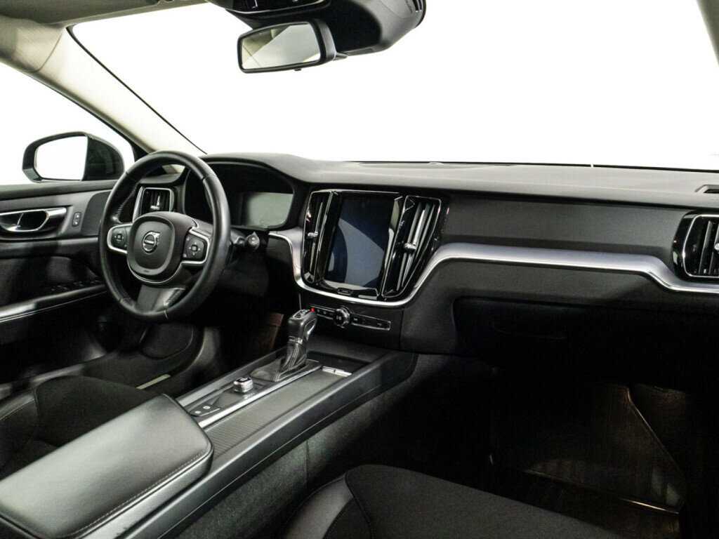 Купить Volvo V60, 2018, 170 606 км.. Фото: #8