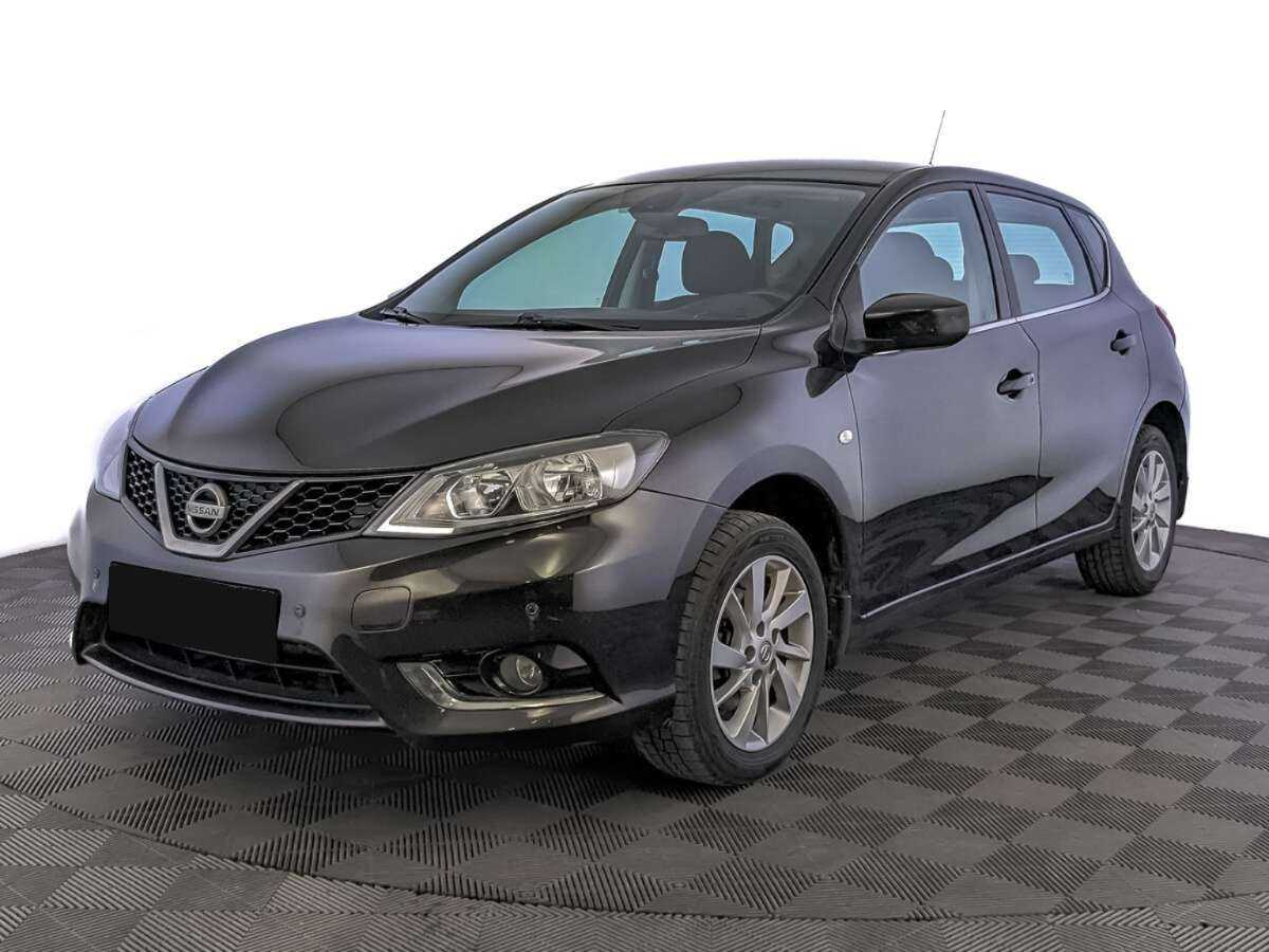 Купить Nissan Tiida, 2015, 83 405 км.. Посмотреть фото
