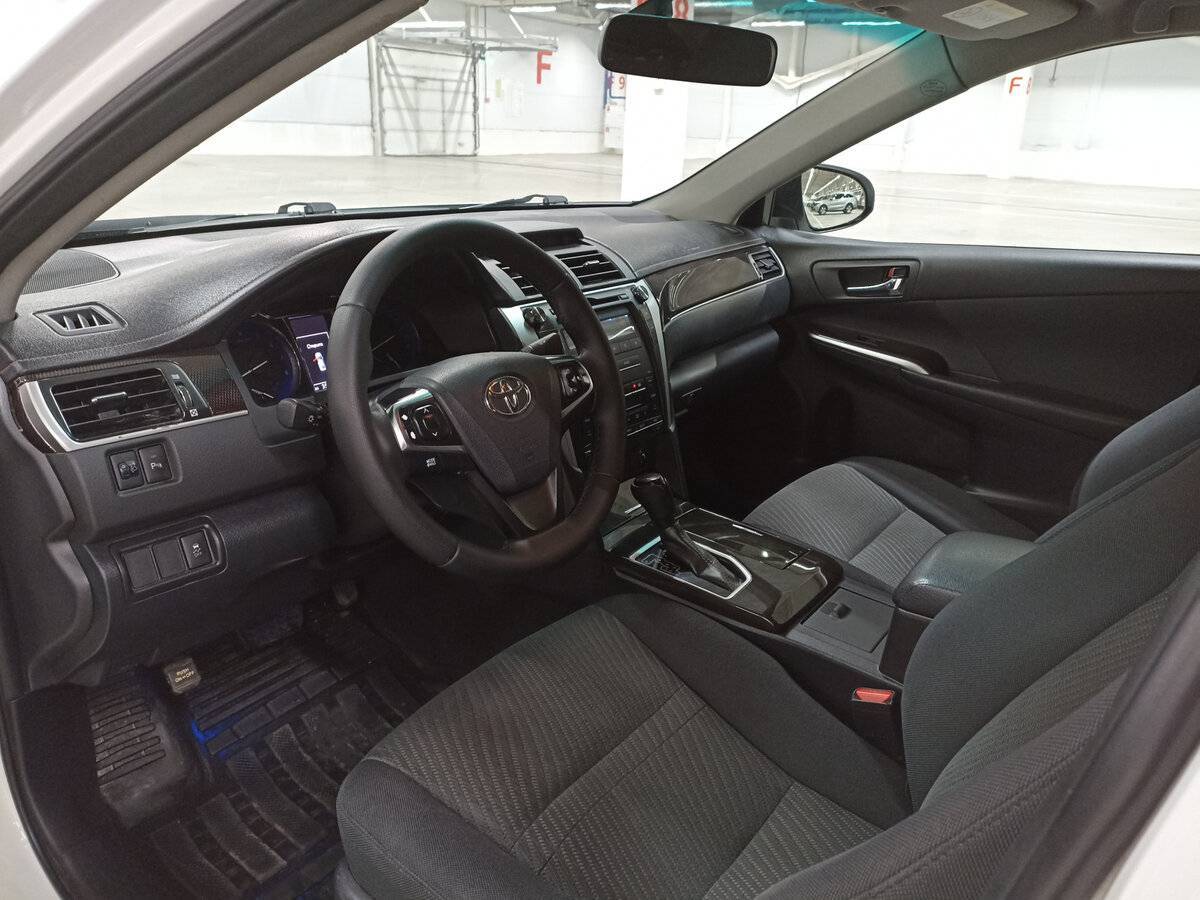 Купить Toyota Camry, 2016, 350 593 км.. Фото: #14