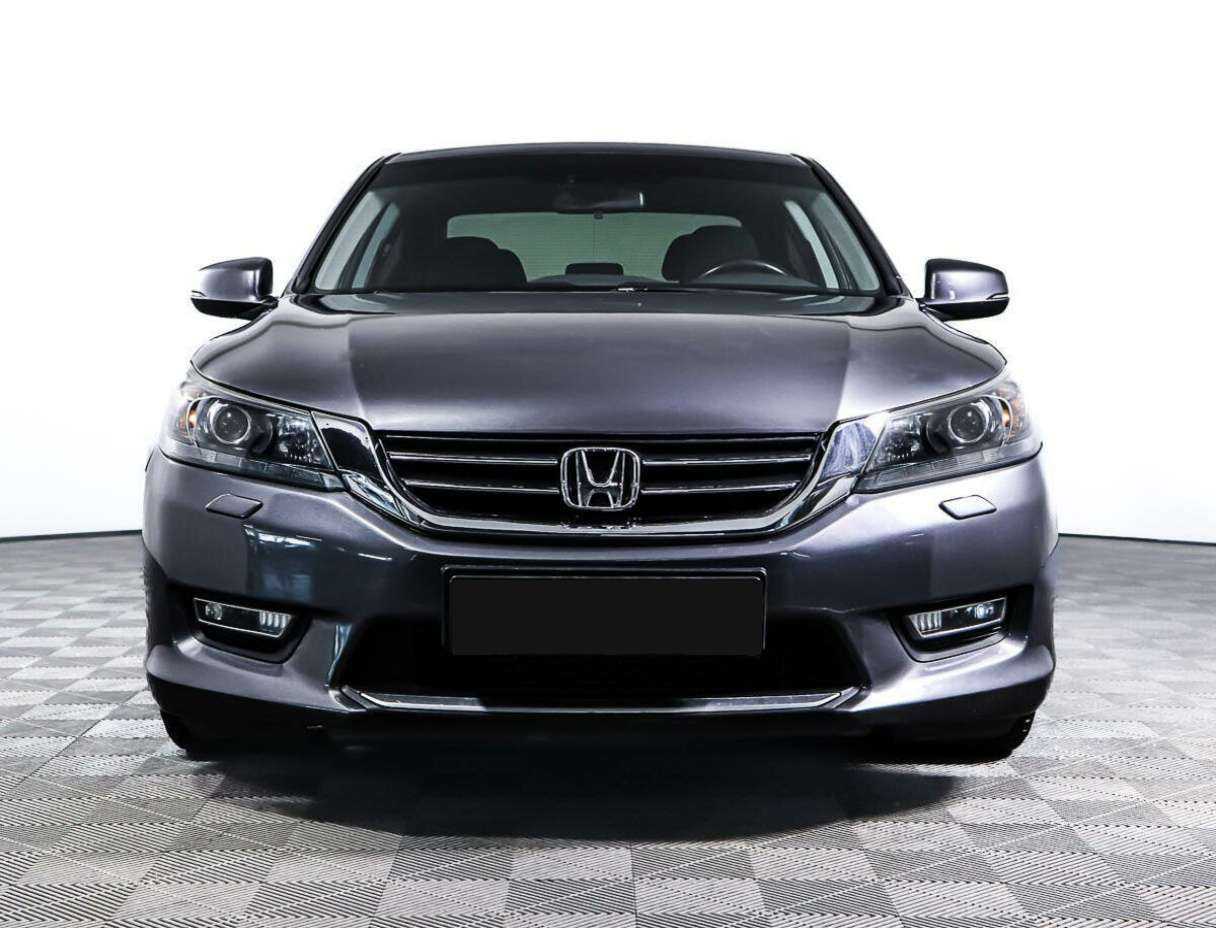 Купить Honda Accord, 2013, 144 517 км.. Посмотреть фото