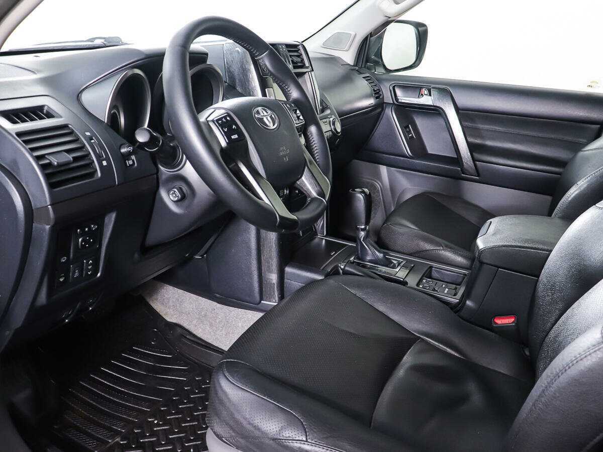 Купить Toyota Land Cruiser Prado, 2012, 240 822 км.. Фото: #12