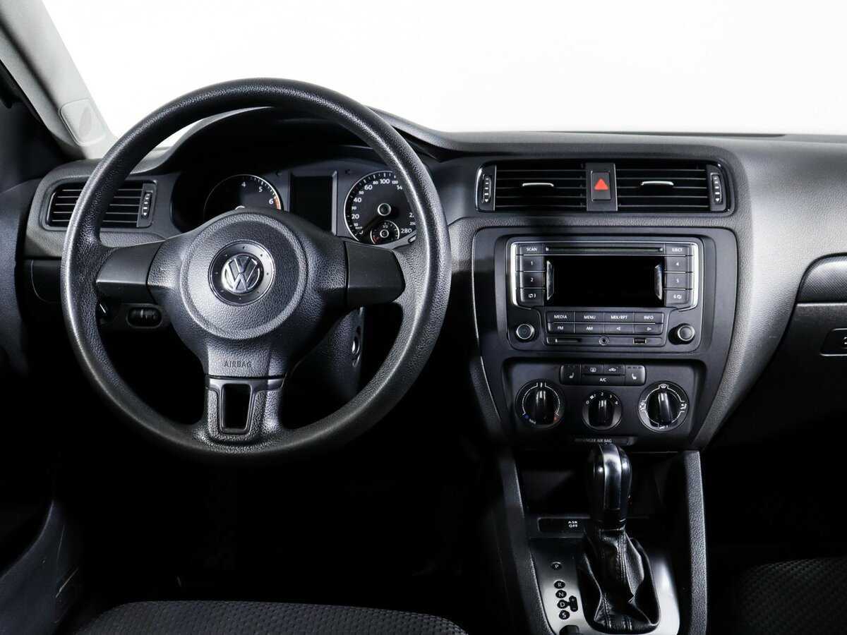 Купить Volkswagen Jetta, 2013, 198 671 км.. Фото: #8