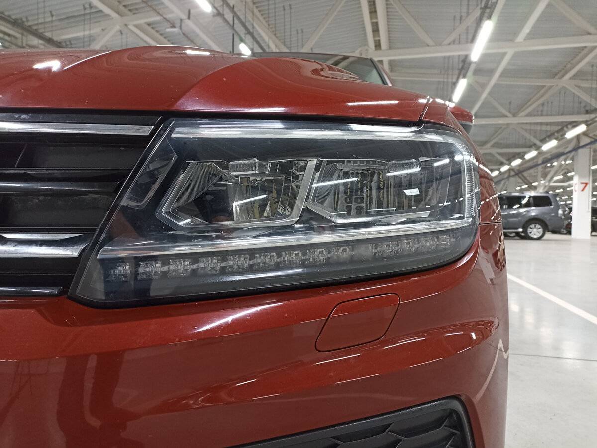 Купить Volkswagen Tiguan, 2018, 182 157 км.. Фото: #16