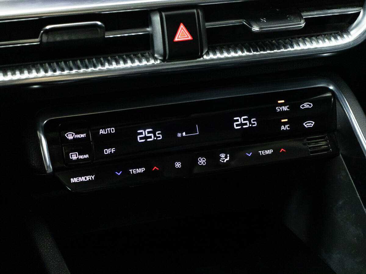 Купить Kia K5, 2021, 95 798 км.. Фото: #14