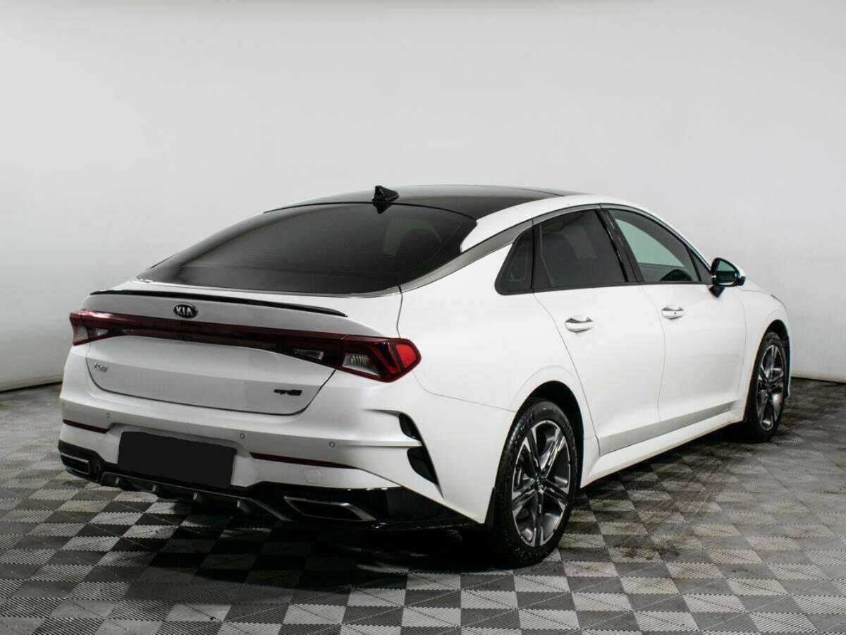 Купить Kia K5, 2021, 98 257 км.. Фото: #2