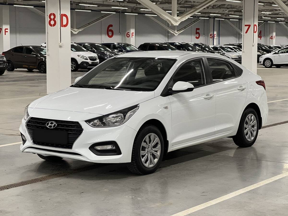 Купить Hyundai Solaris, 2019, 72 695 км.. Посмотреть фото