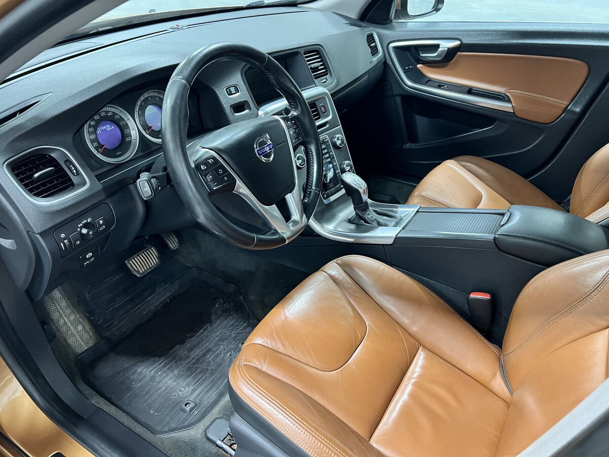Купить Volvo S60, 2012, 172 631 км.. Фото: #15
