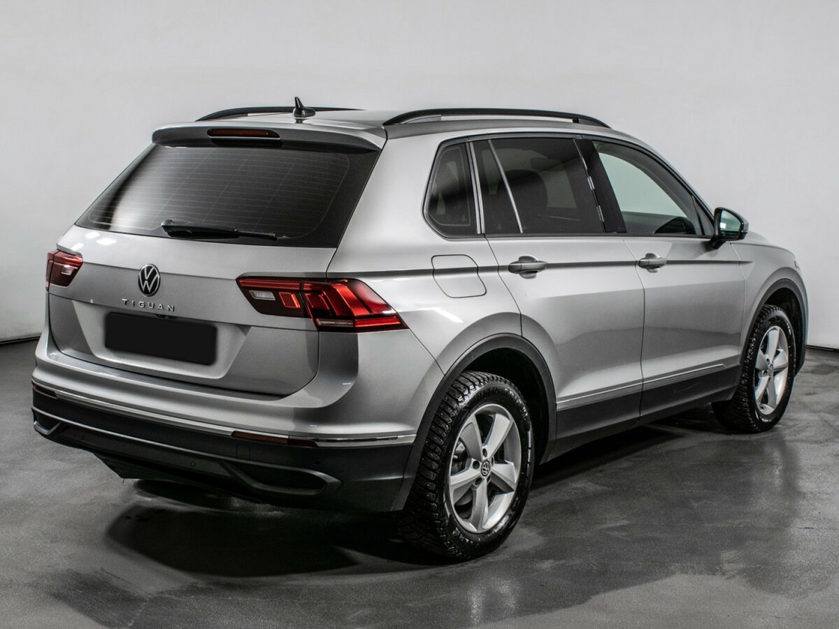 Купить Volkswagen Tiguan, 2021, 107 400 км.. Фото: #4