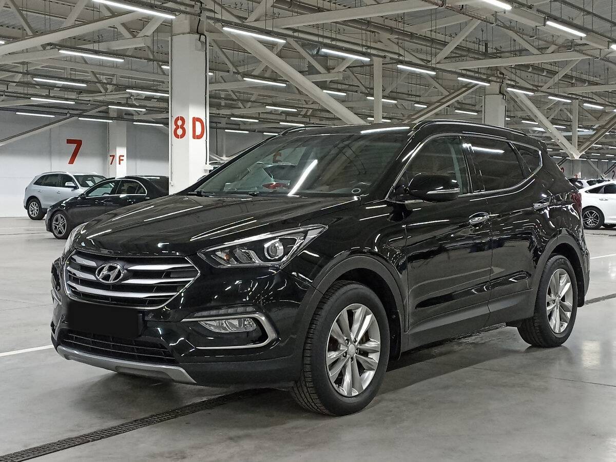 Купить Hyundai Santa Fe, 2017, 102 001 км.. Посмотреть фото
