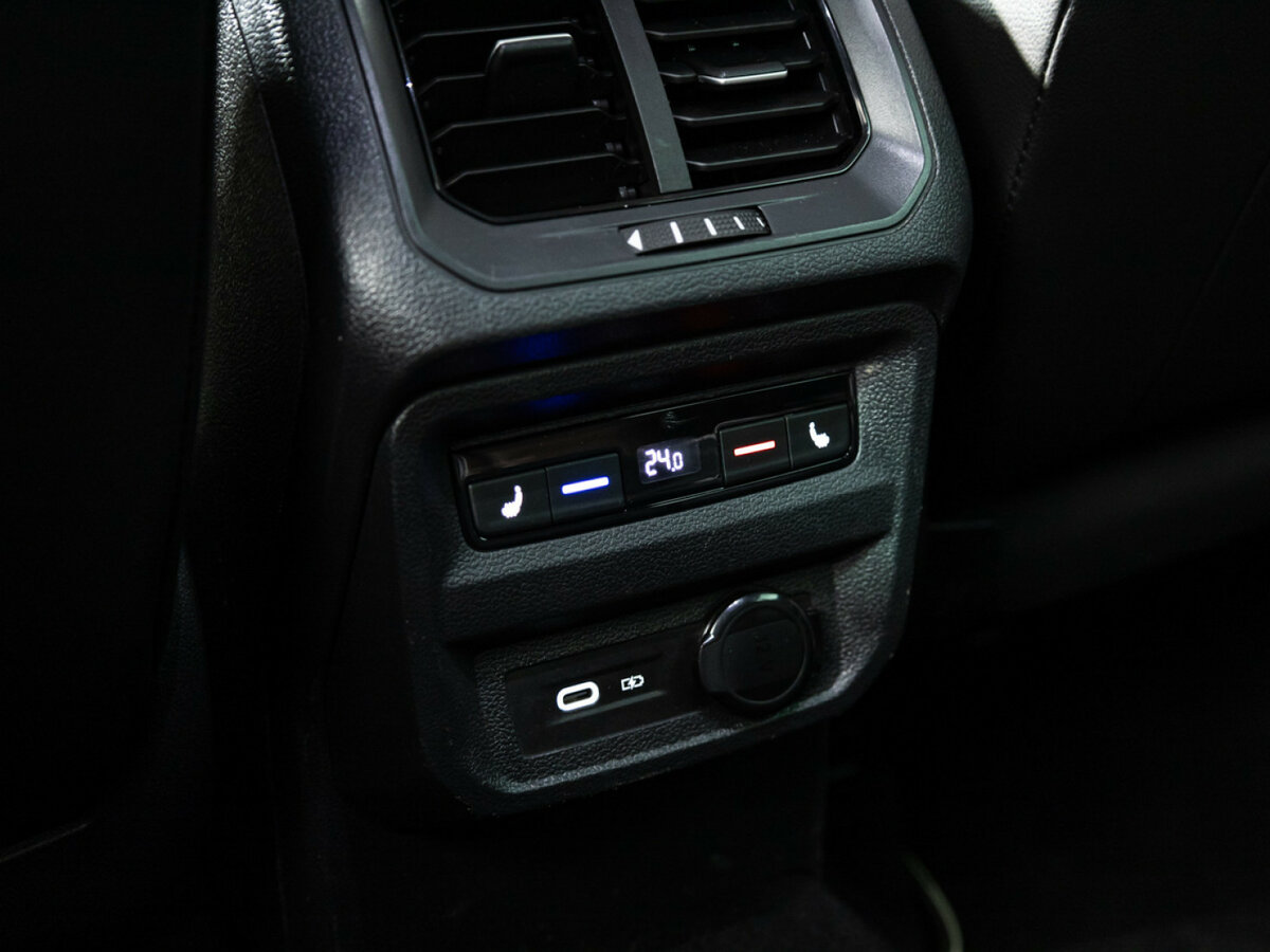 Купить Volkswagen Tiguan, 2020, 77 444 км.. Фото: #19