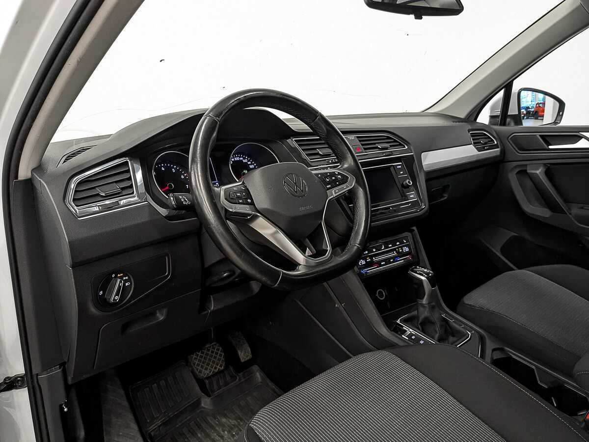 Купить Volkswagen Tiguan, 2021, 142 432 км.. Фото: #14