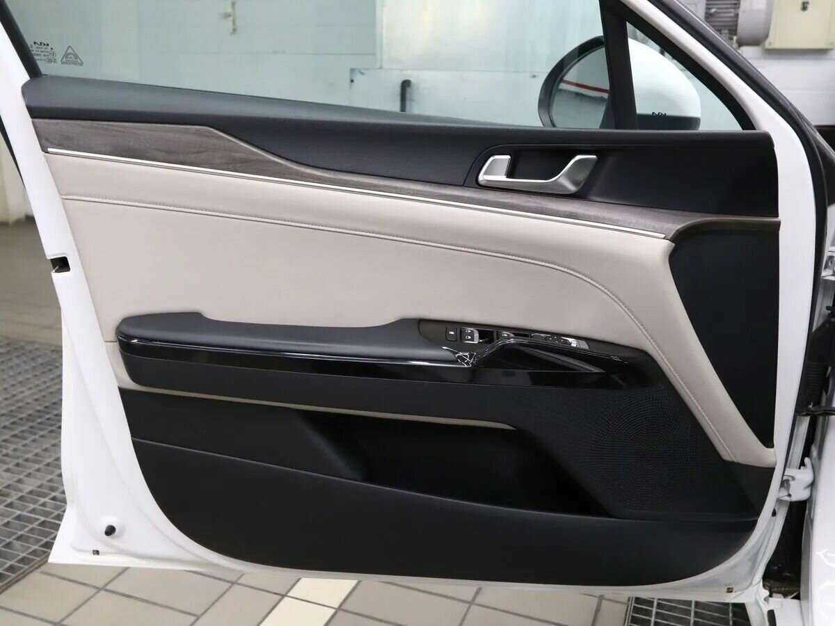 Купить Kia K5, 2021, 48 000 км.. Фото: #3