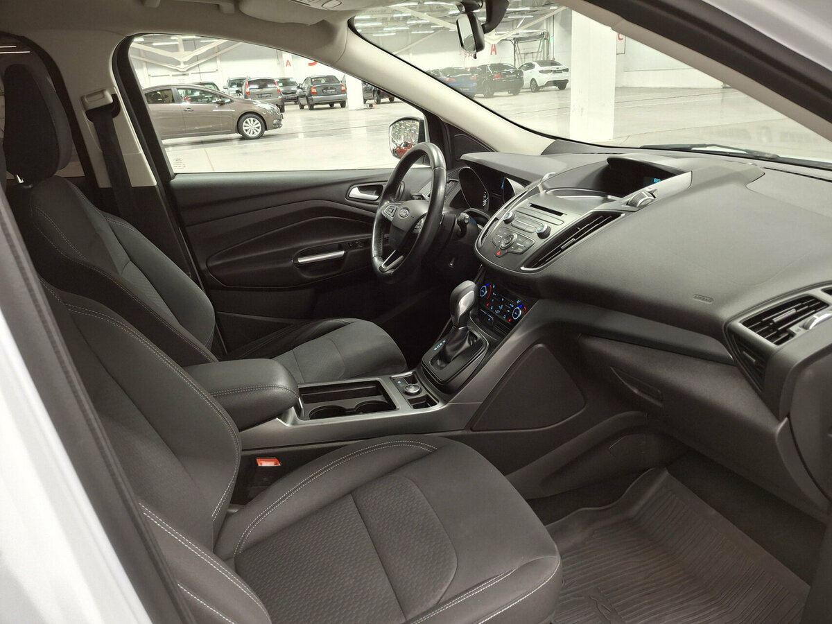 Купить Ford Kuga, 2018, 142 004 км.. Фото: #10