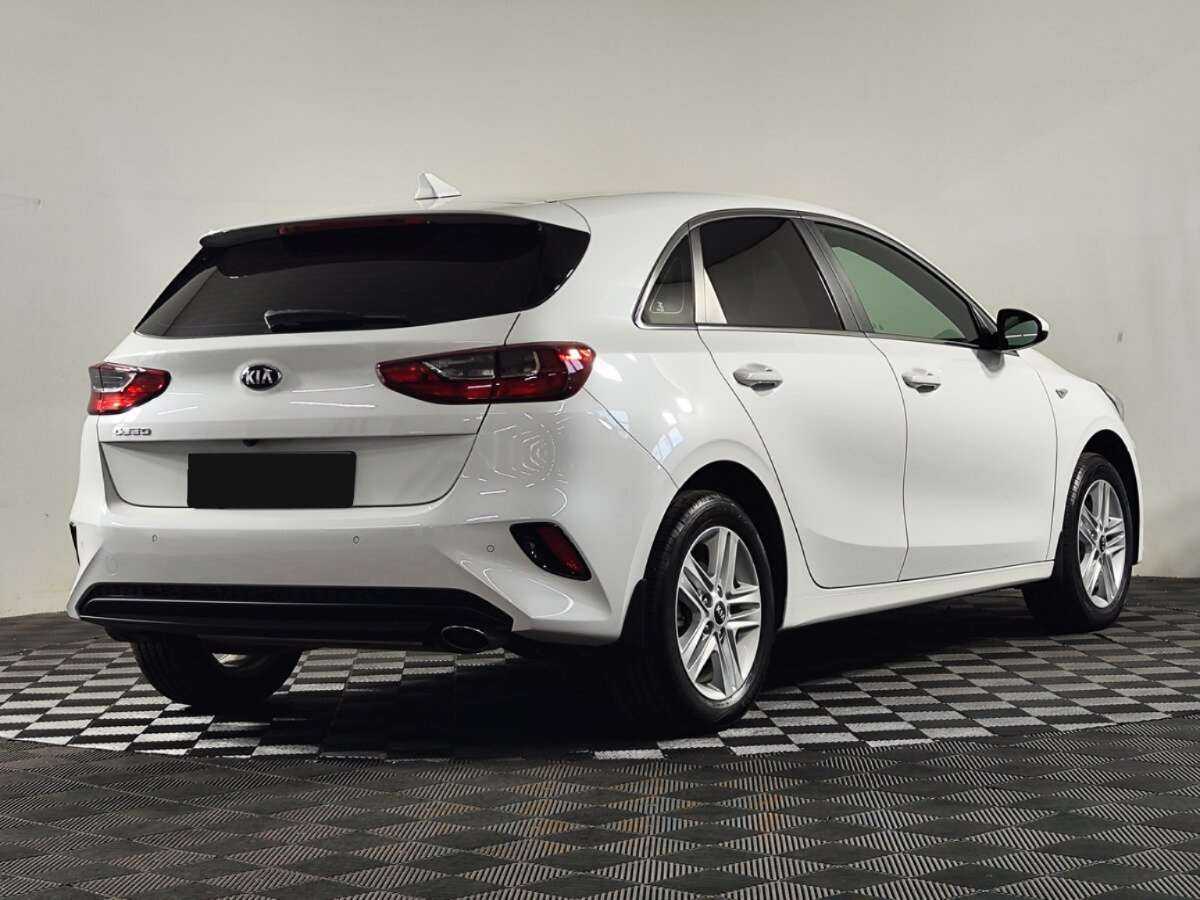 Купить Kia Ceed, 2020, 31 518 км.. Фото: #2