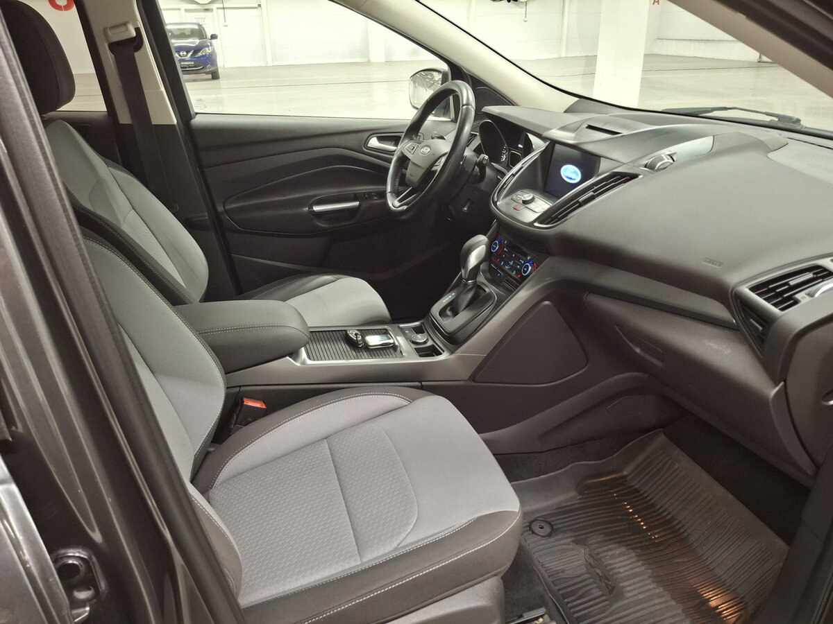 Купить Ford Kuga, 2016, 123 554 км.. Фото: #10
