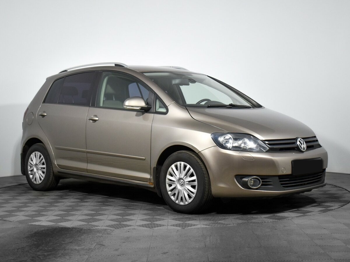 Купить Volkswagen Golf Plus, 2012, 207 000 км.. Фото: #2
