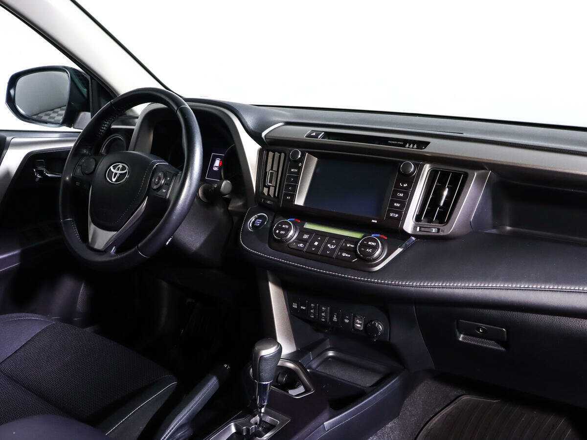 Купить Toyota RAV4, 2019, 76 788 км.. Фото: #8
