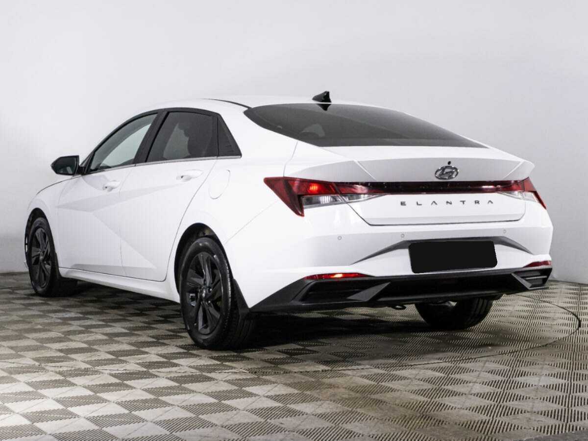 Купить Hyundai Elantra, 2021, 106 533 км.. Фото: #6